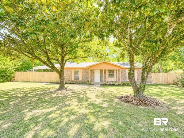 6641 Merlin Drive, Mobile, AL 36619
