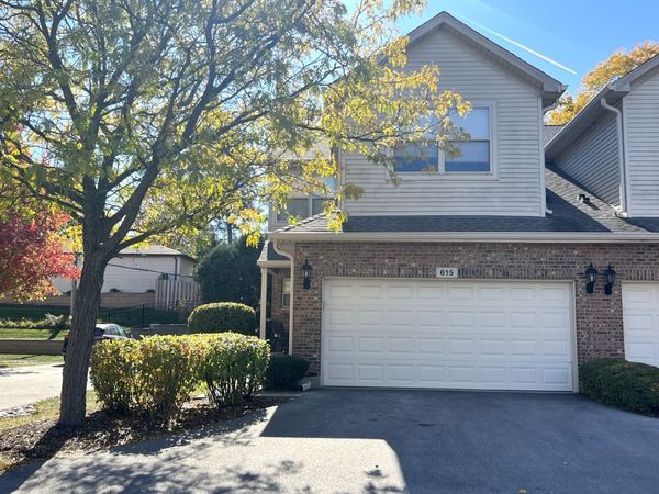 615 W St Johns Place , Addison, IL 60101