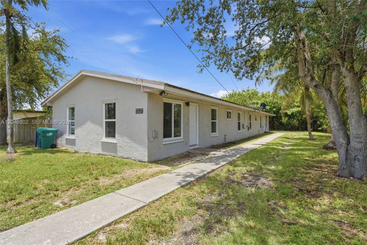 26410 SW 138th Ct, Homestead, FL 33032 Photo