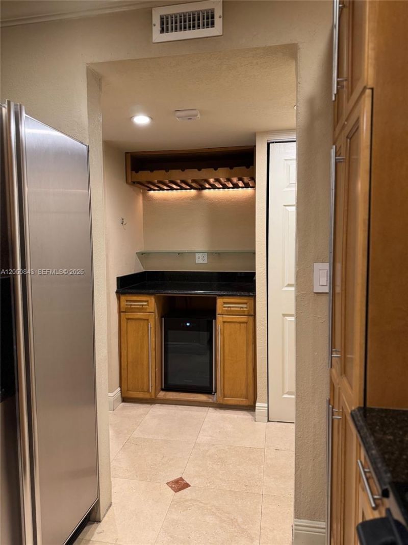 9301 SW 92nd Ave , Unit 212B, Miami, FL 33176 Photo