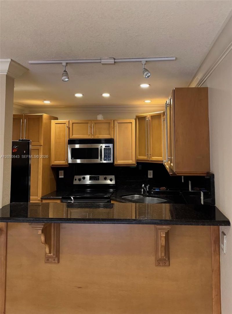 9301 SW 92nd Ave , Unit 212B, Miami, FL 33176 Photo