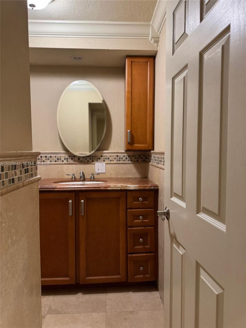 9301 SW 92nd Ave , Unit 212B, Miami, FL 33176 Photo