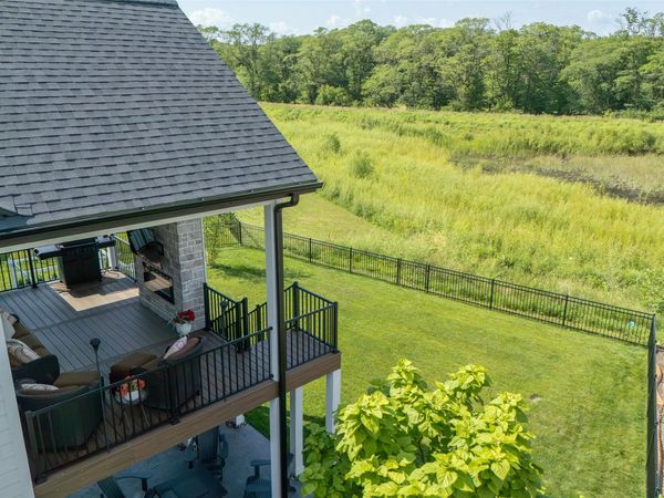 16319 Ironwood Lane, Urbandale, IA 50263