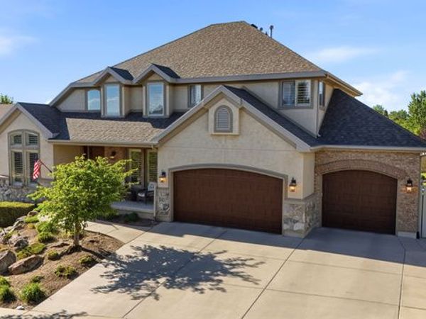 1043 E MACH SCHNELL DR , Sandy, UT 84094