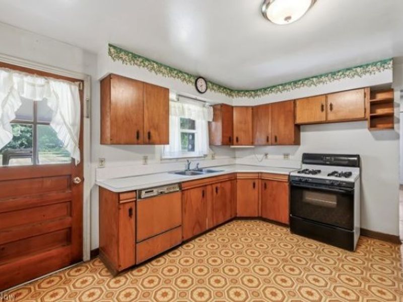 2171 Garden Drive, Wickliffe, OH 44092 Photo 18