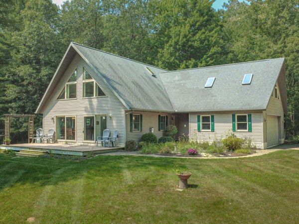 4769 Feather Trail, Edmore, MI 48829