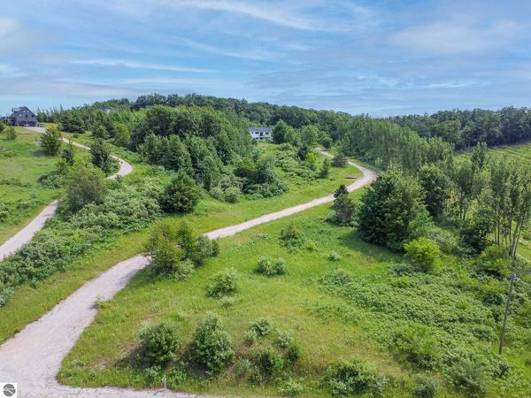 9742 Peterson Road E, Northport, MI 49670