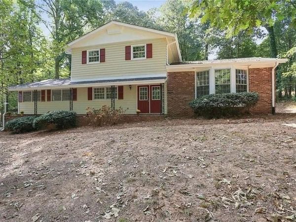 2270 Shawnee Trail , Douglasville, GA 30135