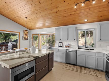 14774 Alder Creek Road, Truckee, CA 96161 Photo