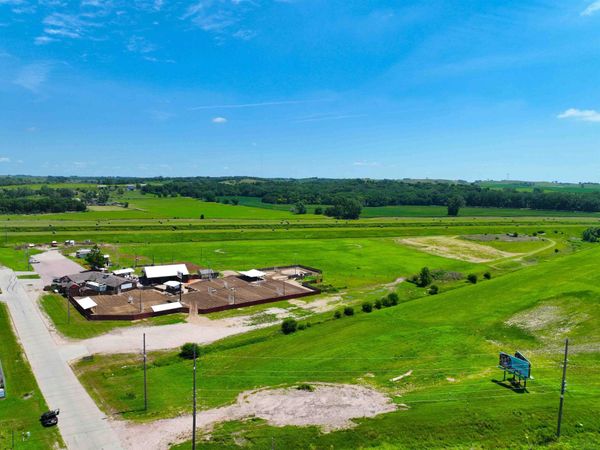 4700 41st Street, Sioux City, IA 51108