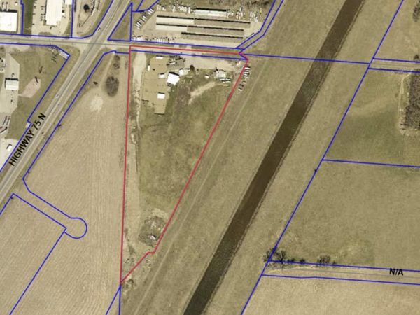 4700 41st Street, Sioux City, IA 51108