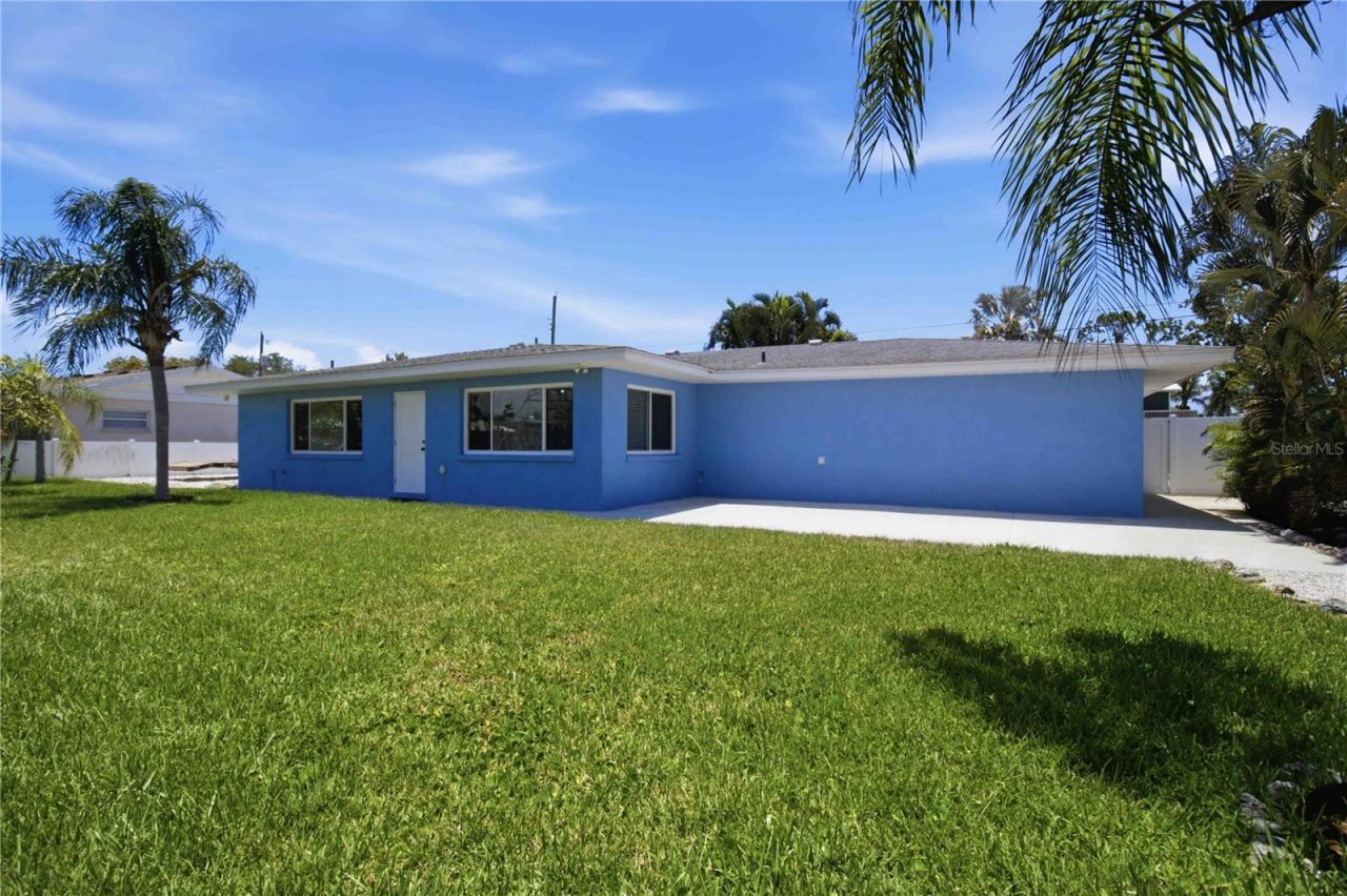 908 24th Avenue W, Palmetto, FL 34221 Photo