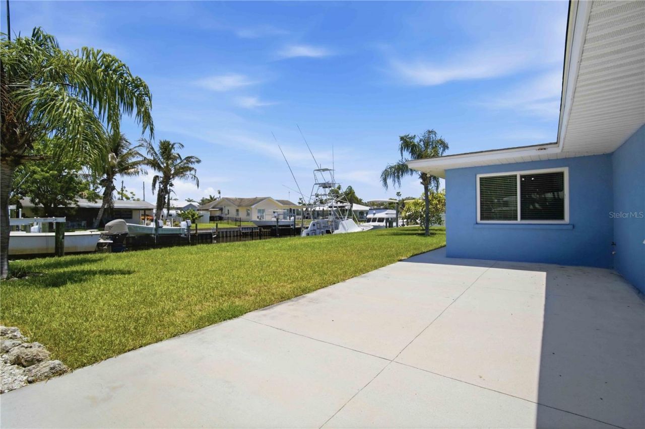 908 24th Avenue W, Palmetto, FL 34221 Photo