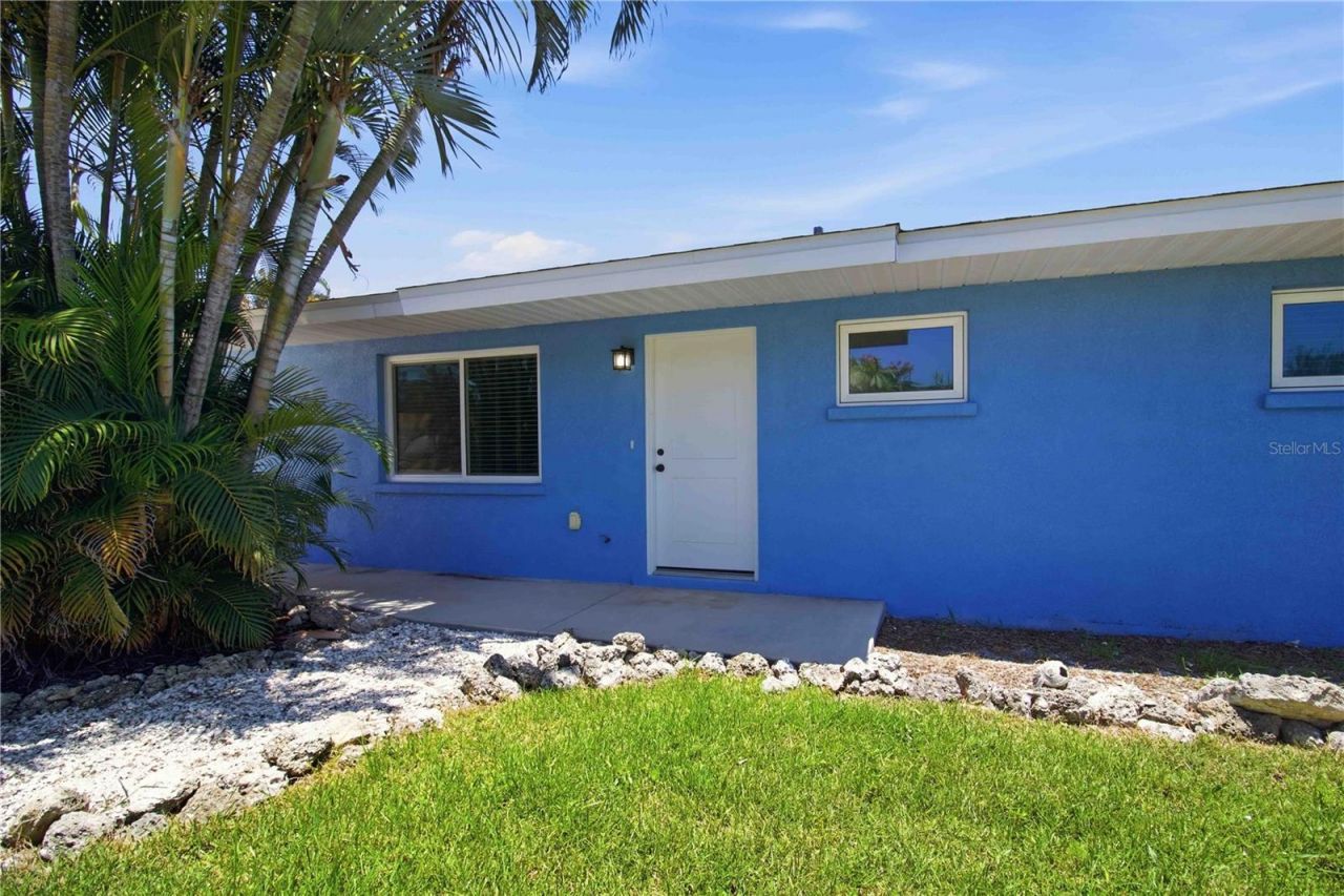 908 24th Avenue W, Palmetto, FL 34221 Photo