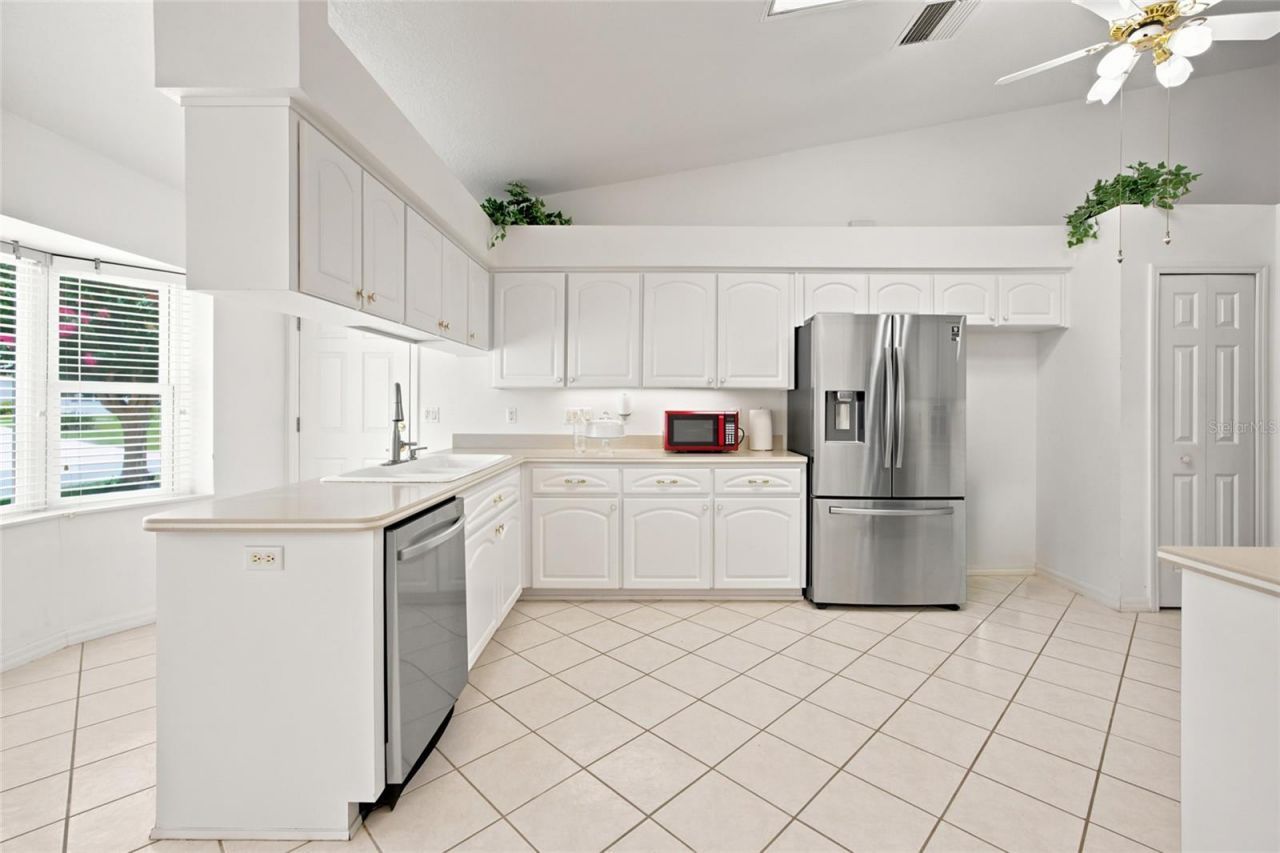 27202 Racquet Circle , Leesburg, FL 34748 Photo