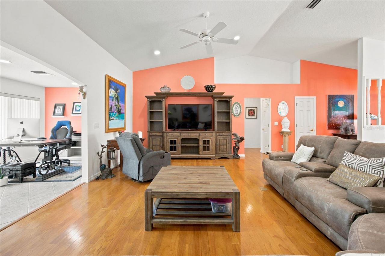 27202 Racquet Circle , Leesburg, FL 34748 Photo