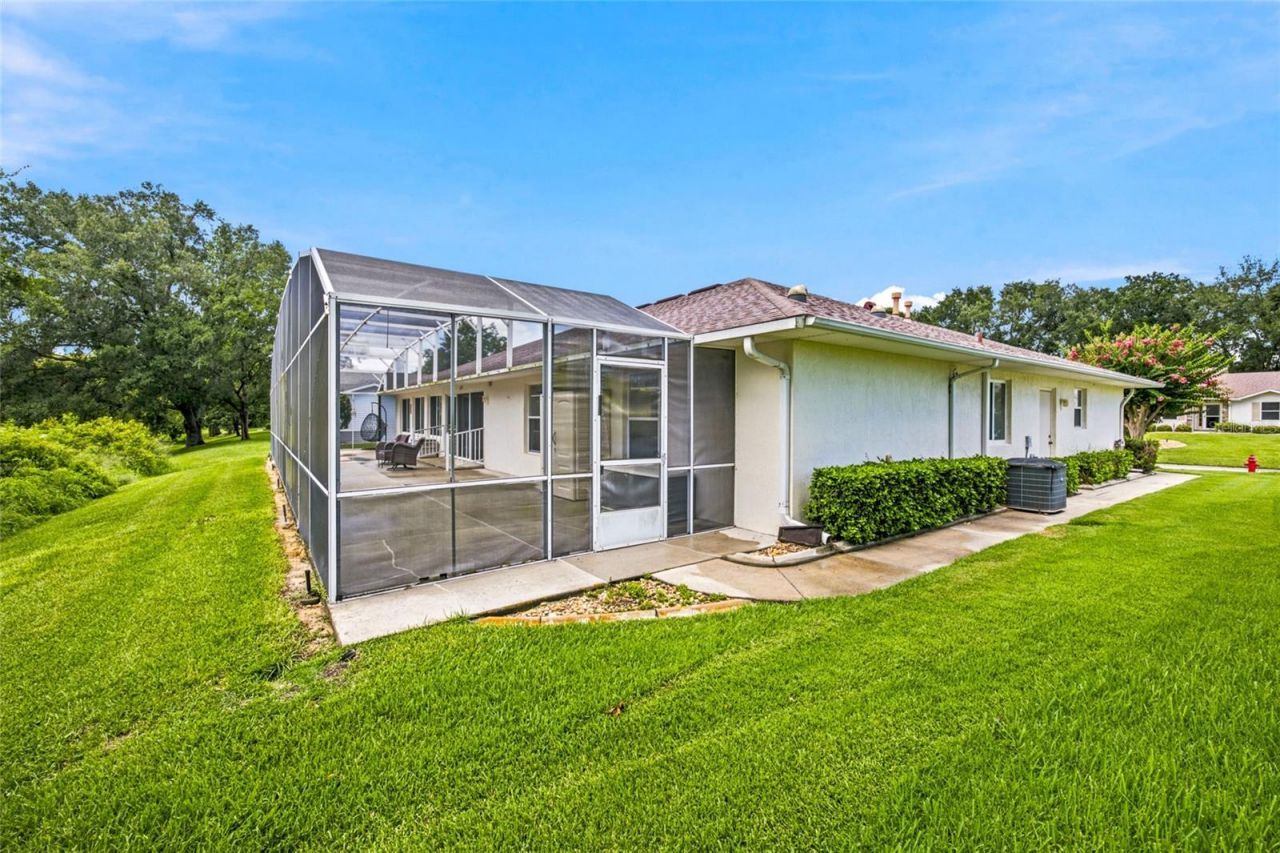27202 Racquet Circle , Leesburg, FL 34748 Photo