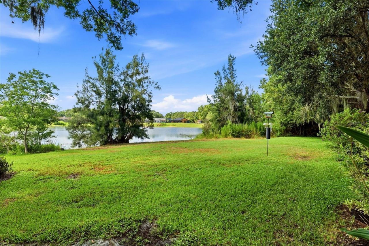 708 Warren Road , Lutz, FL 33548 Photo