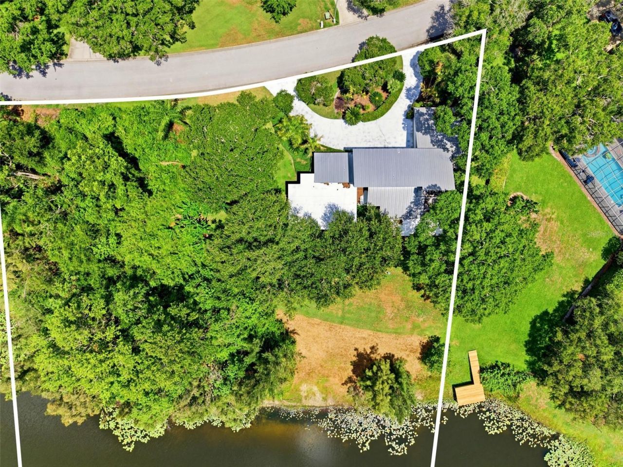 708 Warren Road , Lutz, FL 33548 Photo