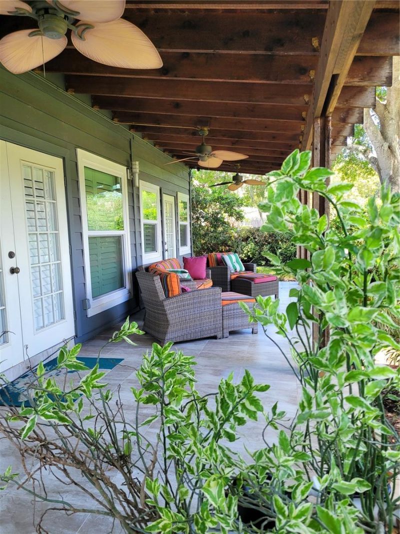 708 Warren Road, Lutz, FL 33548 Photo