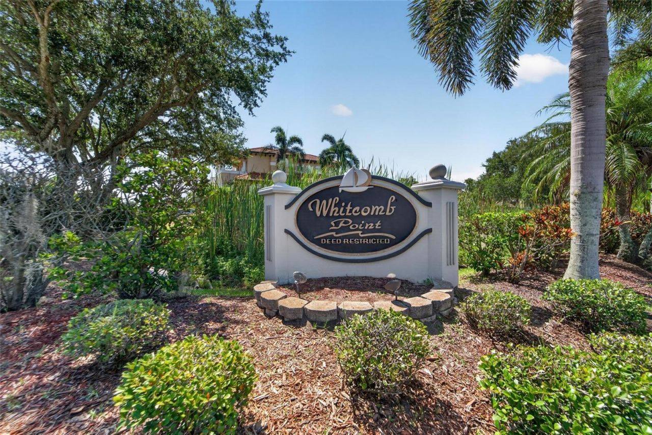 339 Manatee Lane, Tarpon Springs, FL 34689 Photo