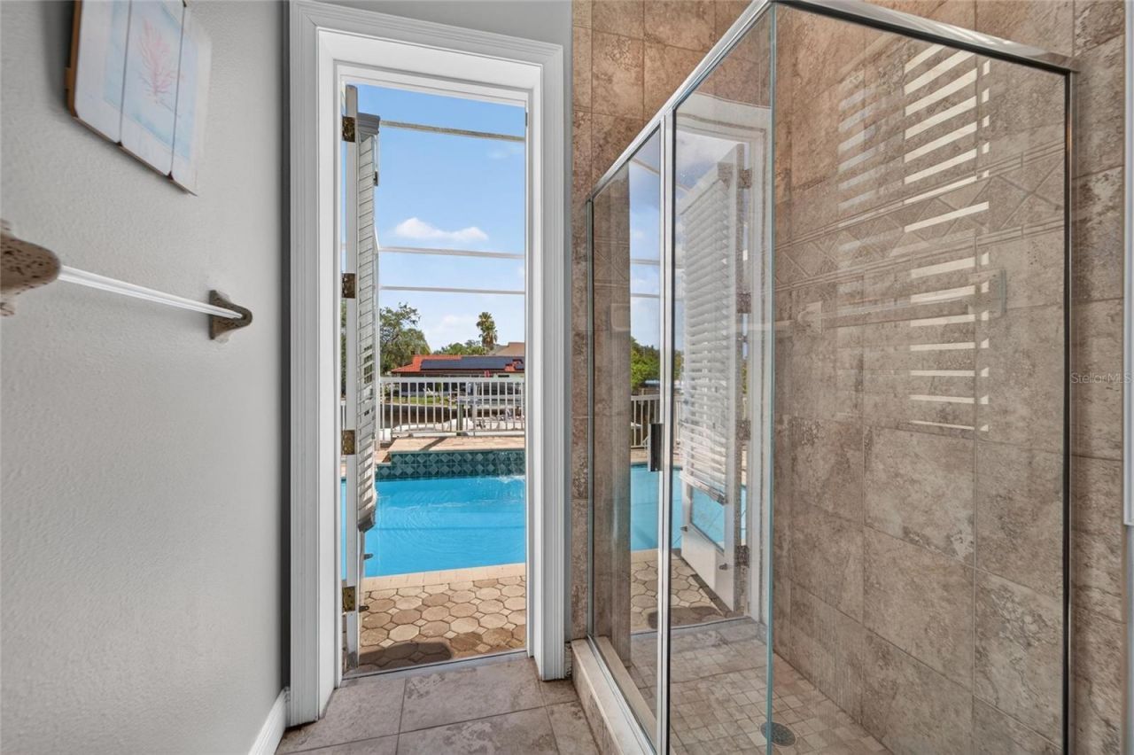339 Manatee Lane, Tarpon Springs, FL 34689 Photo