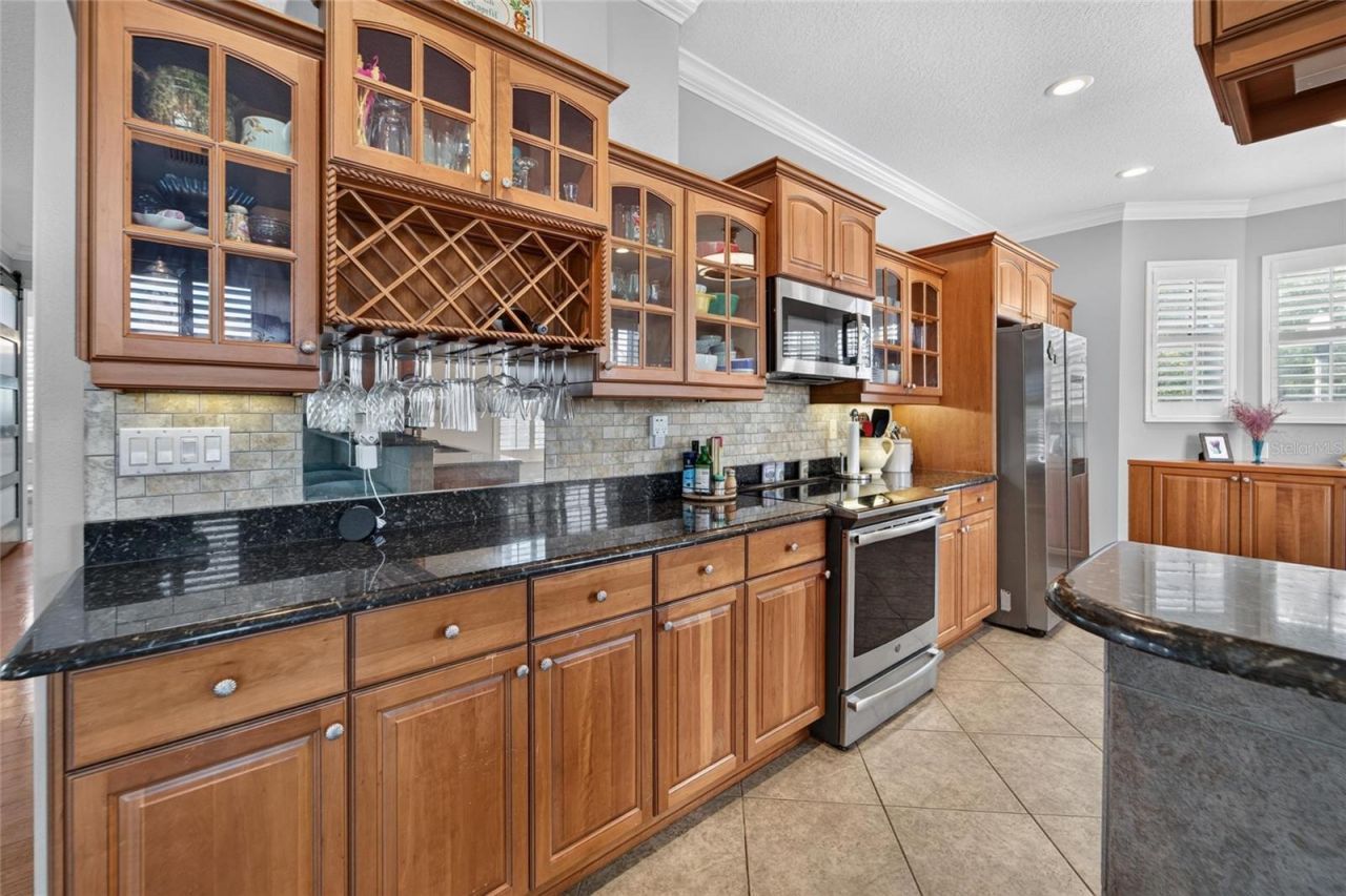 339 Manatee Lane, Tarpon Springs, FL 34689 Photo