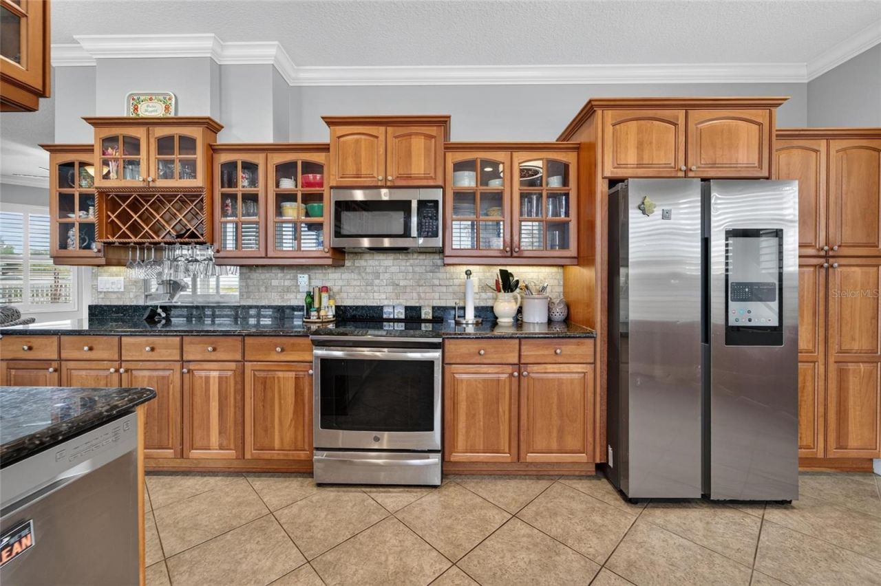 339 Manatee Lane, Tarpon Springs, FL 34689 Photo