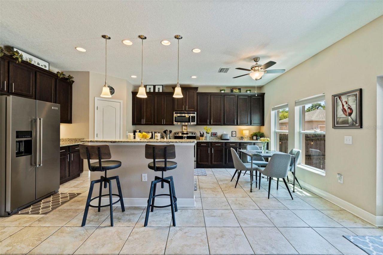 1110 10th Street N, Saint Petersburg, FL 33705 Photo