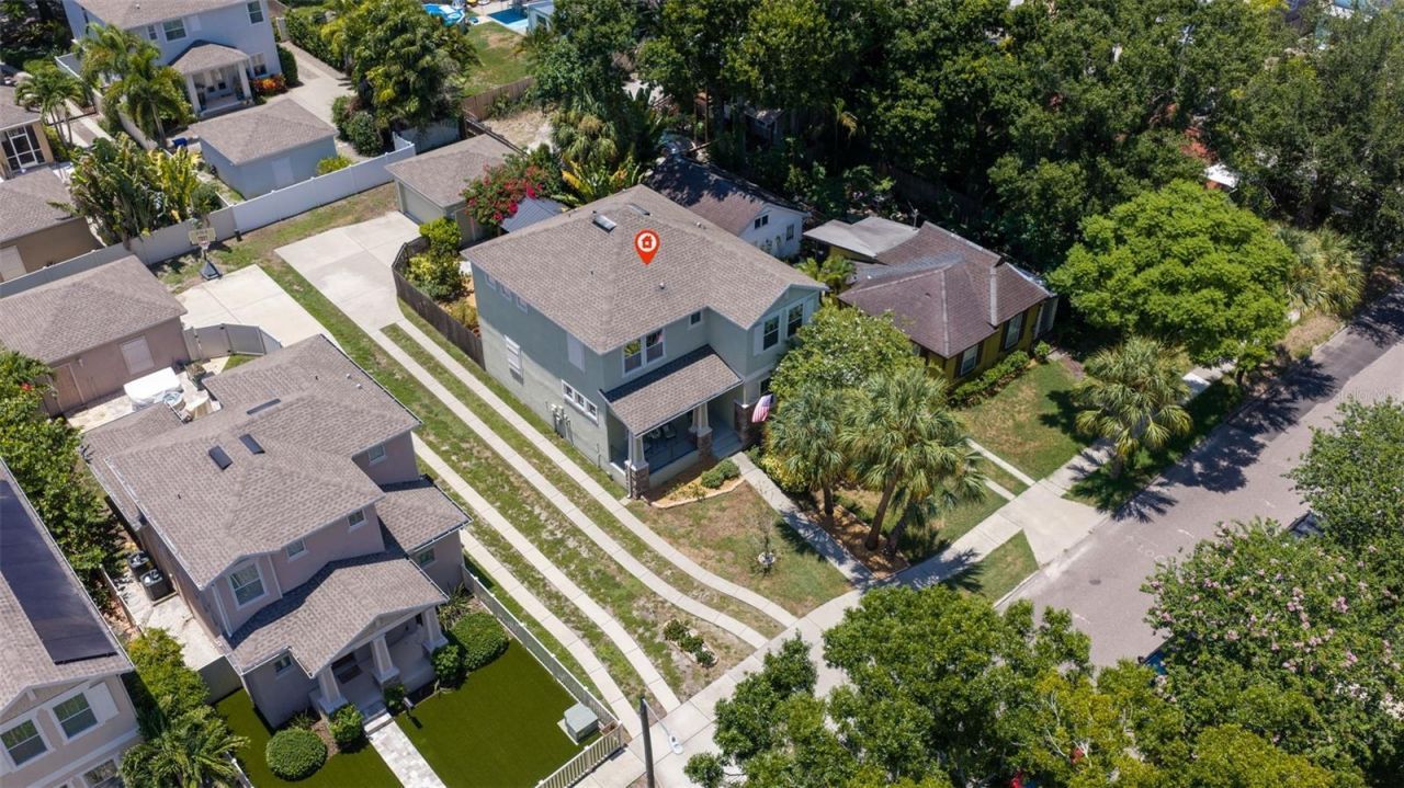 1110 10th Street N, Saint Petersburg, FL 33705 Photo