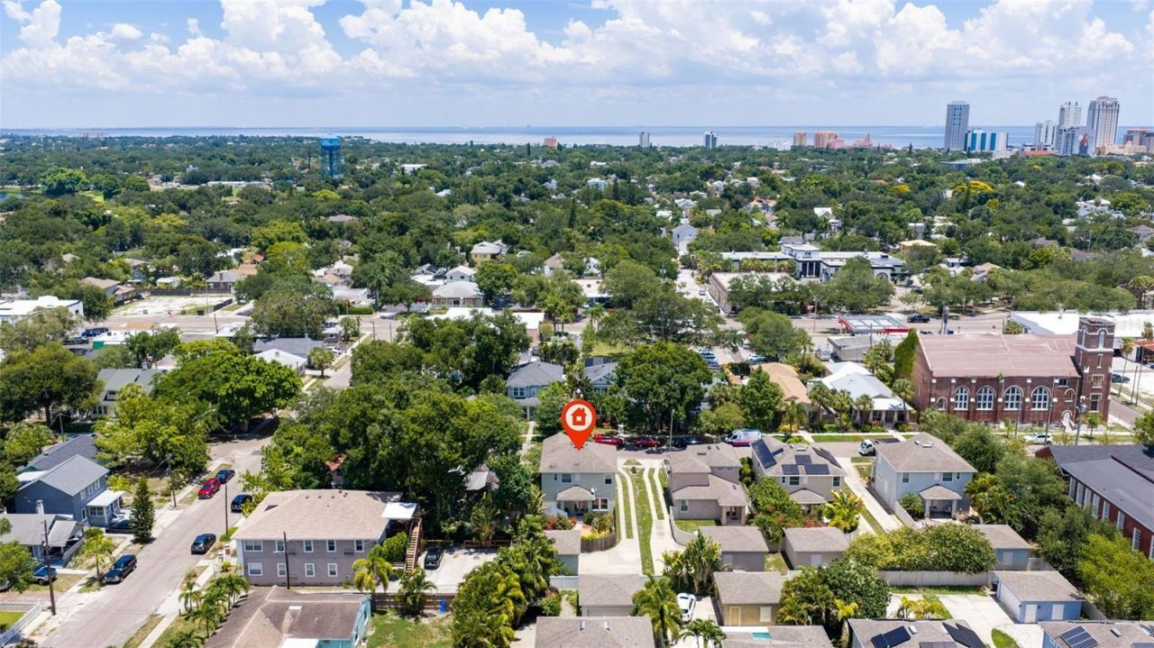 1110 10th Street N, Saint Petersburg, FL 33705 Photo
