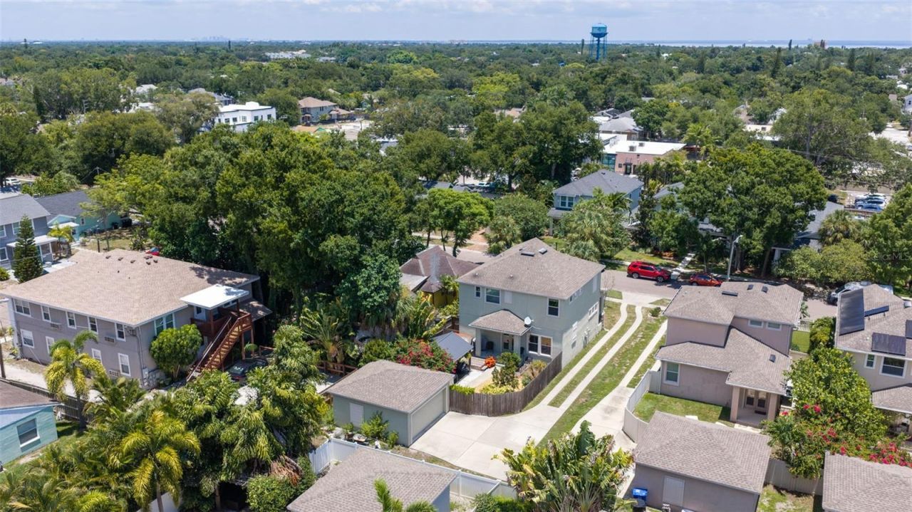 1110 10th Street N, Saint Petersburg, FL 33705 Photo