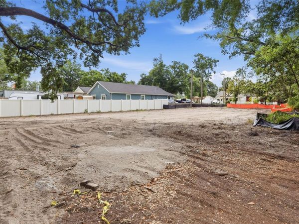 6201 E KING STREET , TAMPA, FL 33604