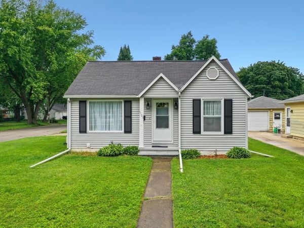 1103 NEVILLE AVENUE, Green Bay, WI 54303