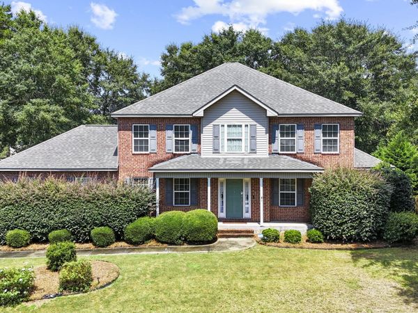 222 Olde Hickory Circle, Bonaire, GA 31005