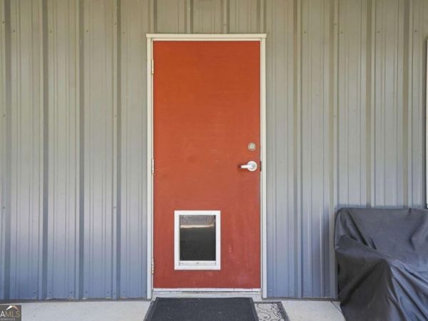 6100 Henderson Mountain Road, Jasper, GA 30143