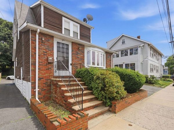 80 Clarence St, Everett, MA 02149