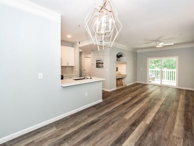 1300 Park West Boulevard, Unit 611, Mount Pleasant, SC 29466