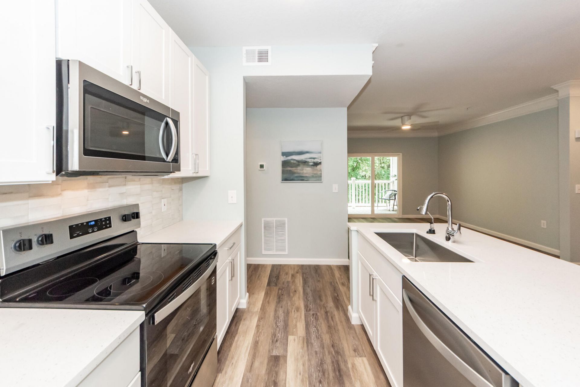 1300 Park West Boulevard Photo 6