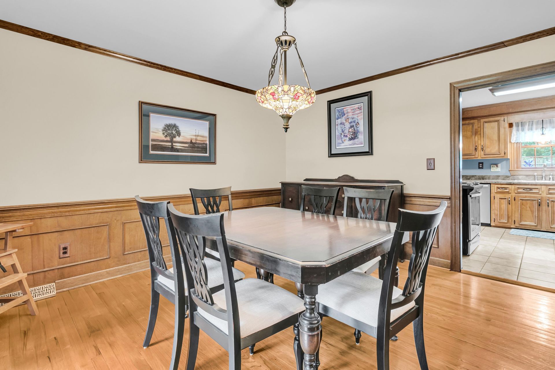 78 King Charles Circle Photo 29