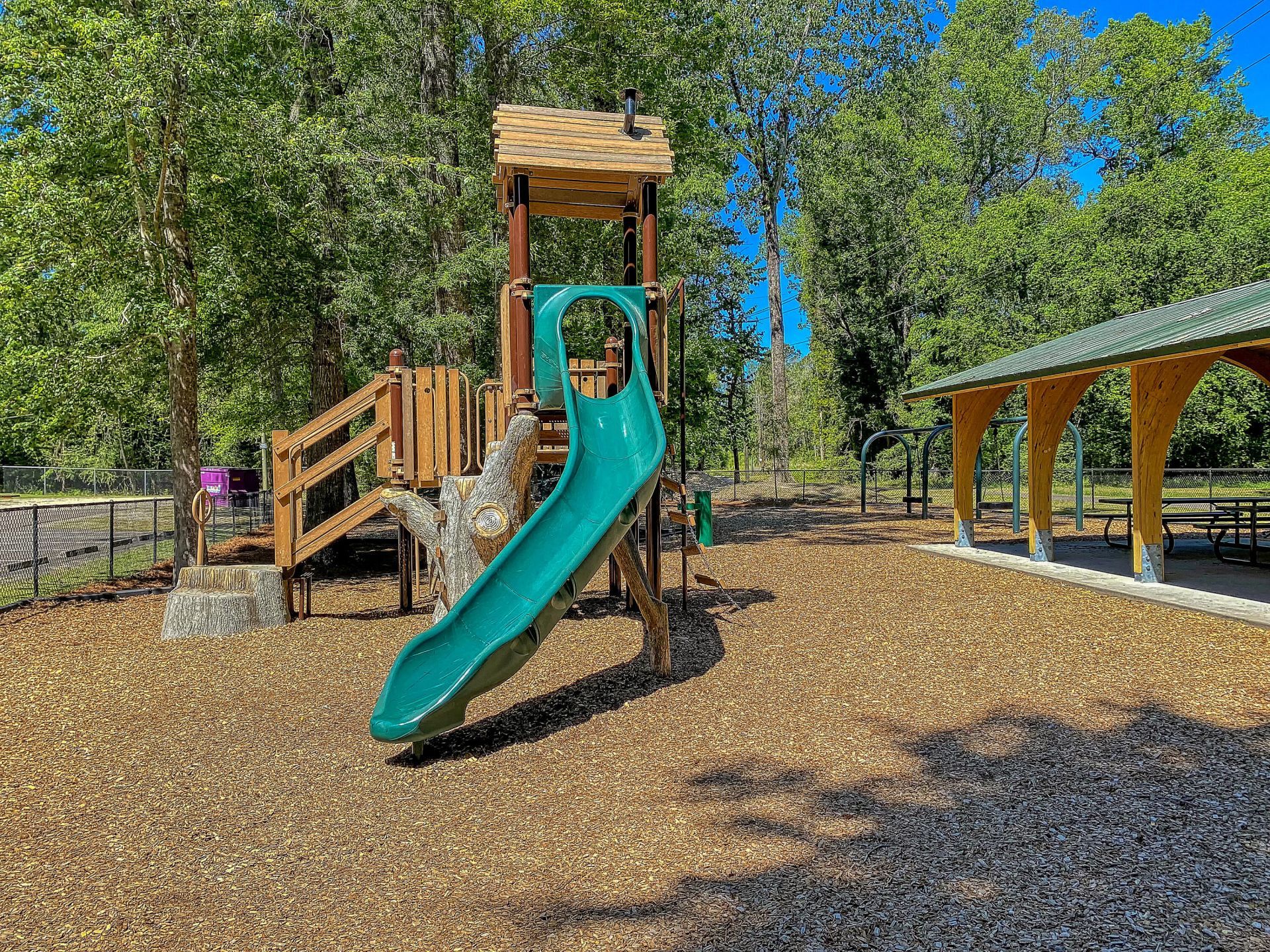 78 King Charles Circle Photo 75