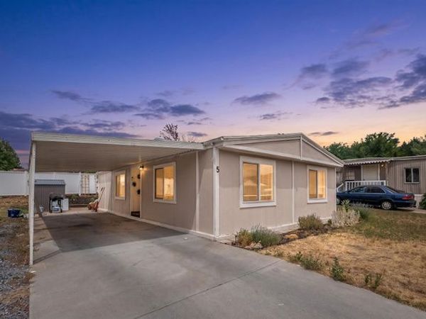 2600 N HILL FIELD RD , Unit 5, Layton, UT 84041