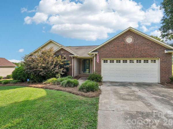 203 Royal Avenue, Albemarle, NC 28001