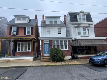 1918 W NORWEGIAN STREET, POTTSVILLE, PA 17901