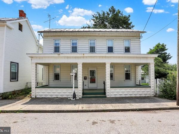 14 CHESTNUT STREET, NEWVILLE, PA 17241
