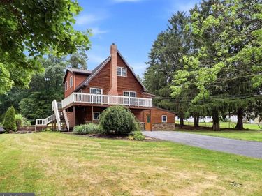 260 PLEASANT HILL ROAD, LEWISBERRY, PA 17339