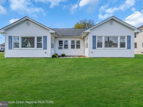 408 NEWPORT AVENUE , OCEAN GATE, NJ 08740
