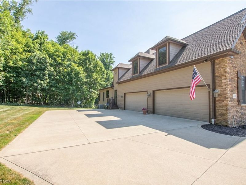 2307 Angela Vista Drive, Hinckley, OH 44233 Photo 46