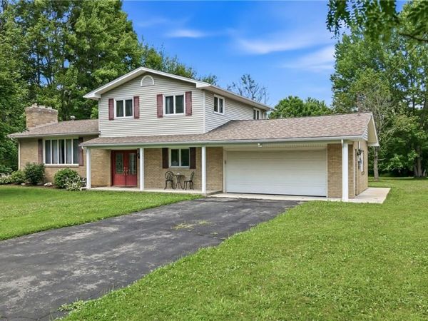7085 Sunnydell Drive , Brookfield, OH 44403