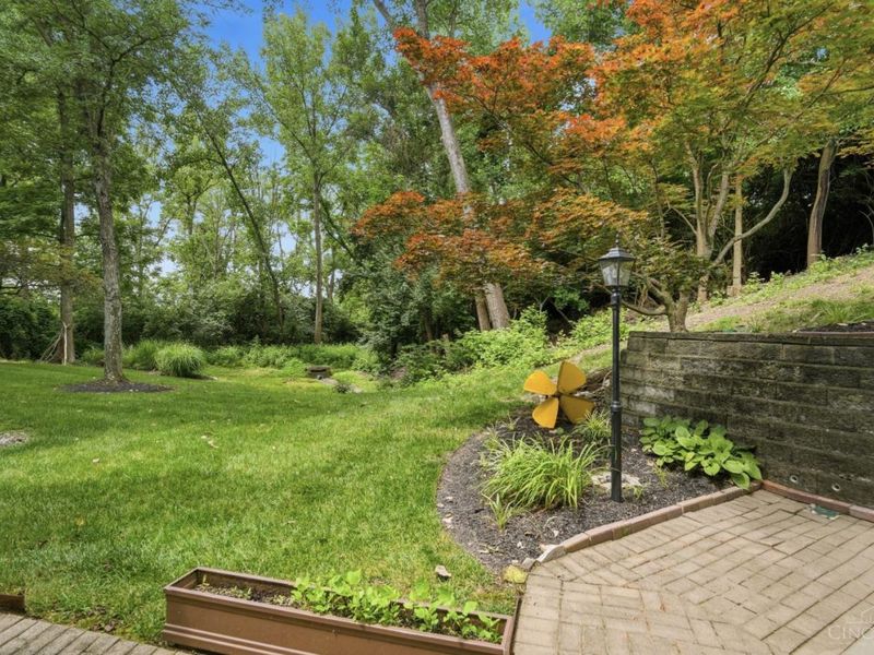 795 Windings Lane, Cincinnati, OH 45220 Photo 63